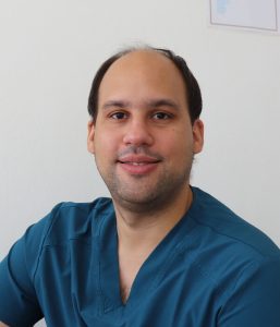 Dr. Victor Peña